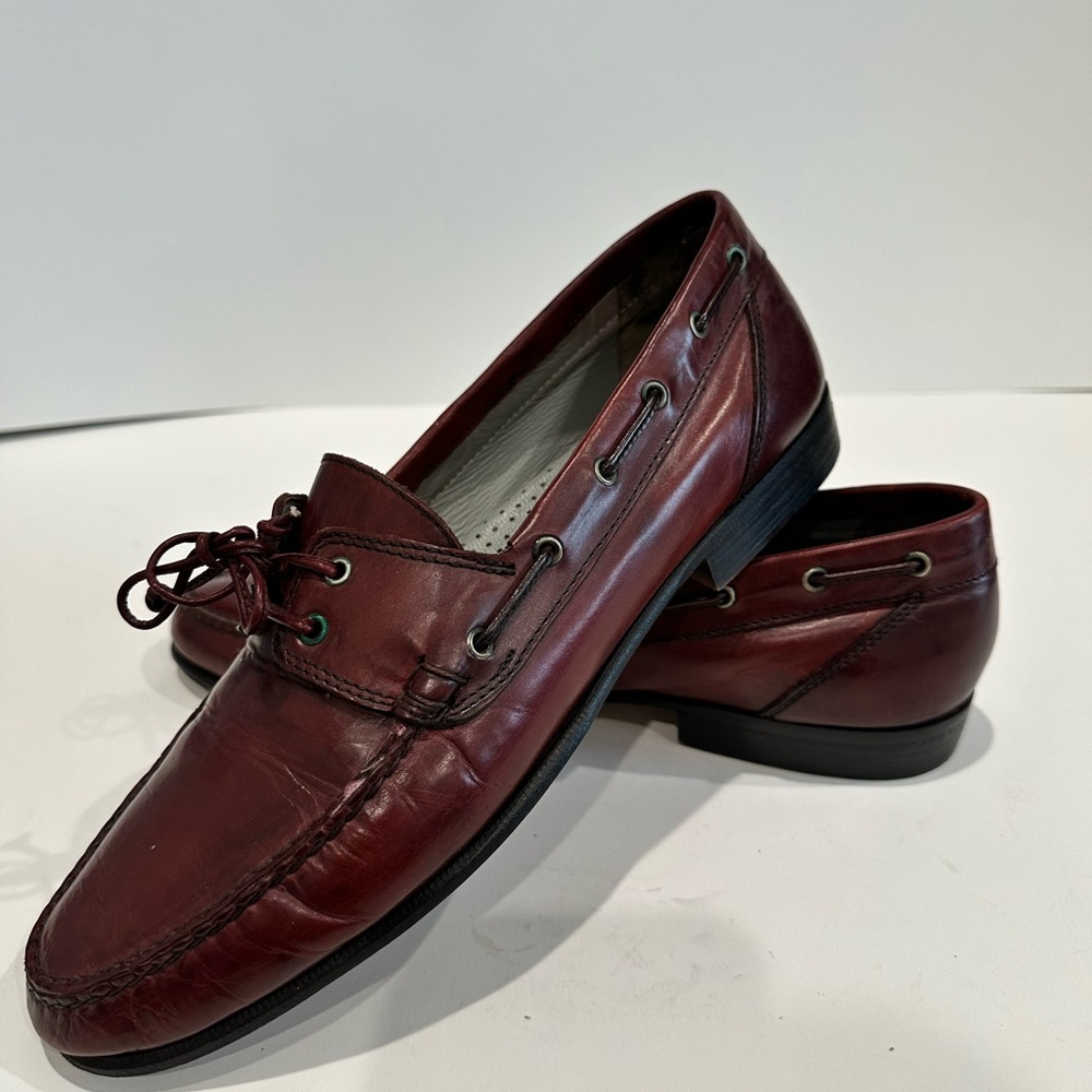Vintage Lorenzo Banfi, Italian made leather loafers. Size 8 Men